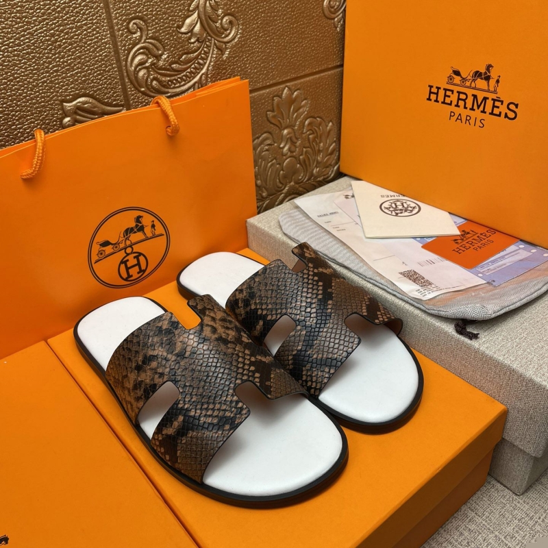 H**mes slippers